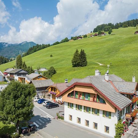 Gasthof Albergo Dolomiten Braies  Exterior foto